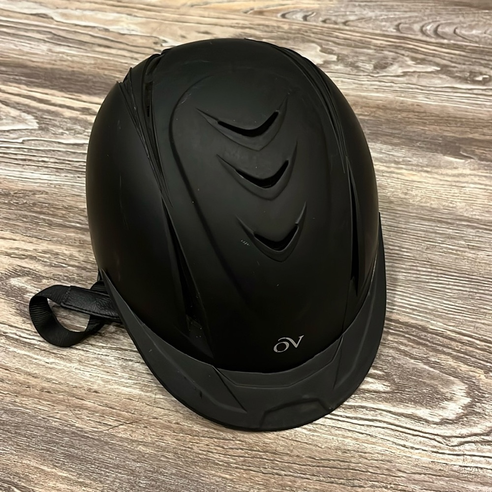 Ovations horseriding helmet youth size xs/s